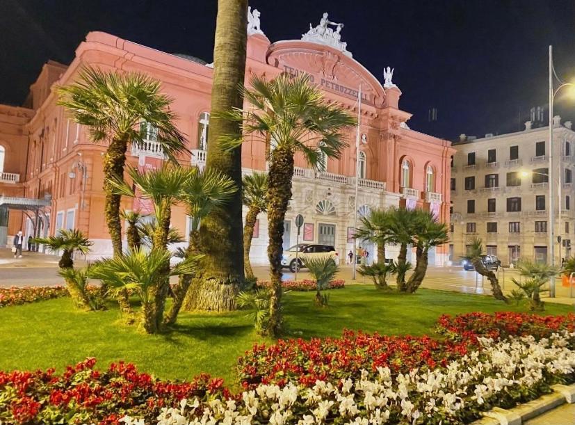 Calefati Gallery Luxury Apartment Bari Exterior foto