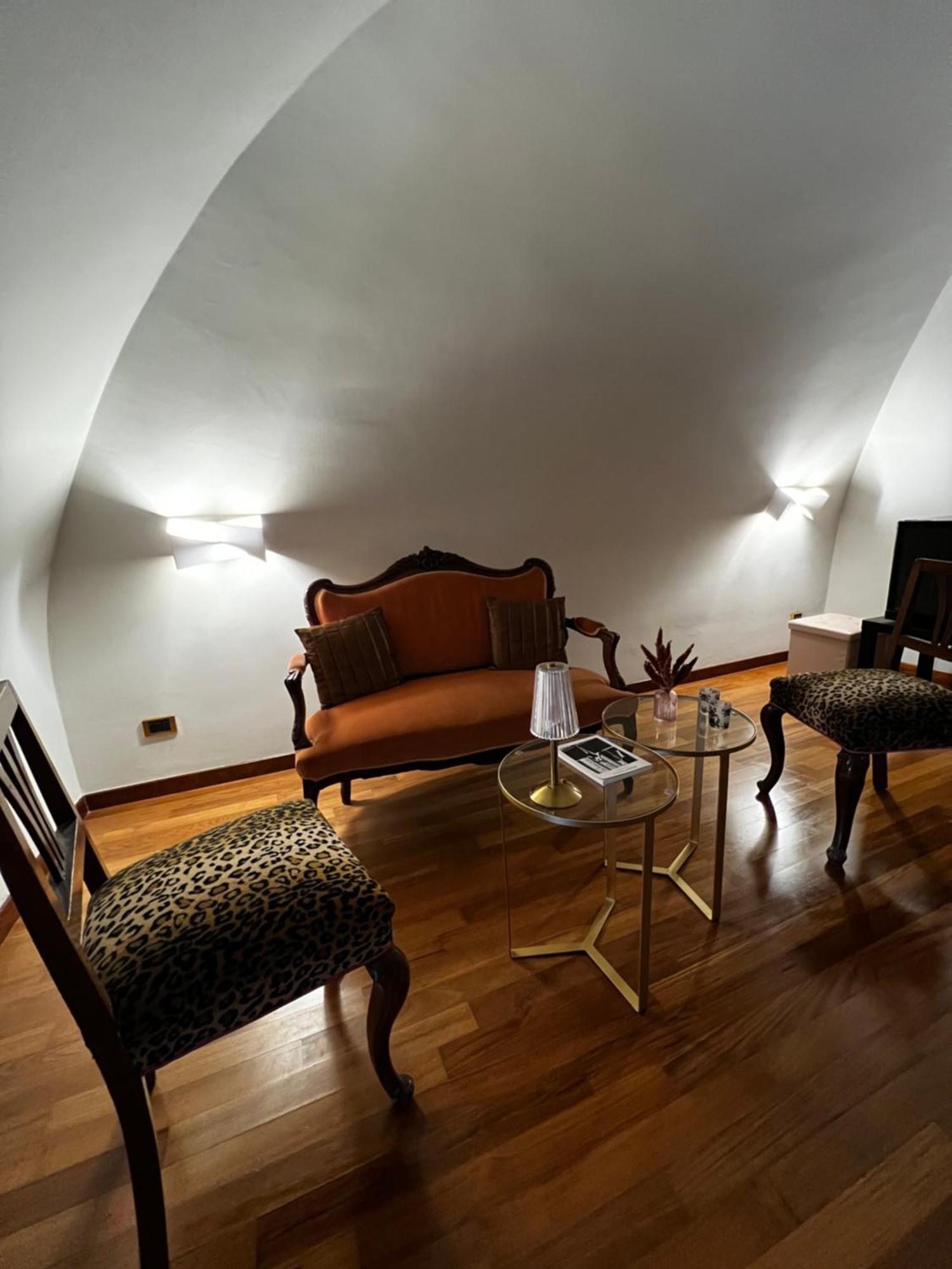 Calefati Gallery Luxury Apartment Bari Exterior foto