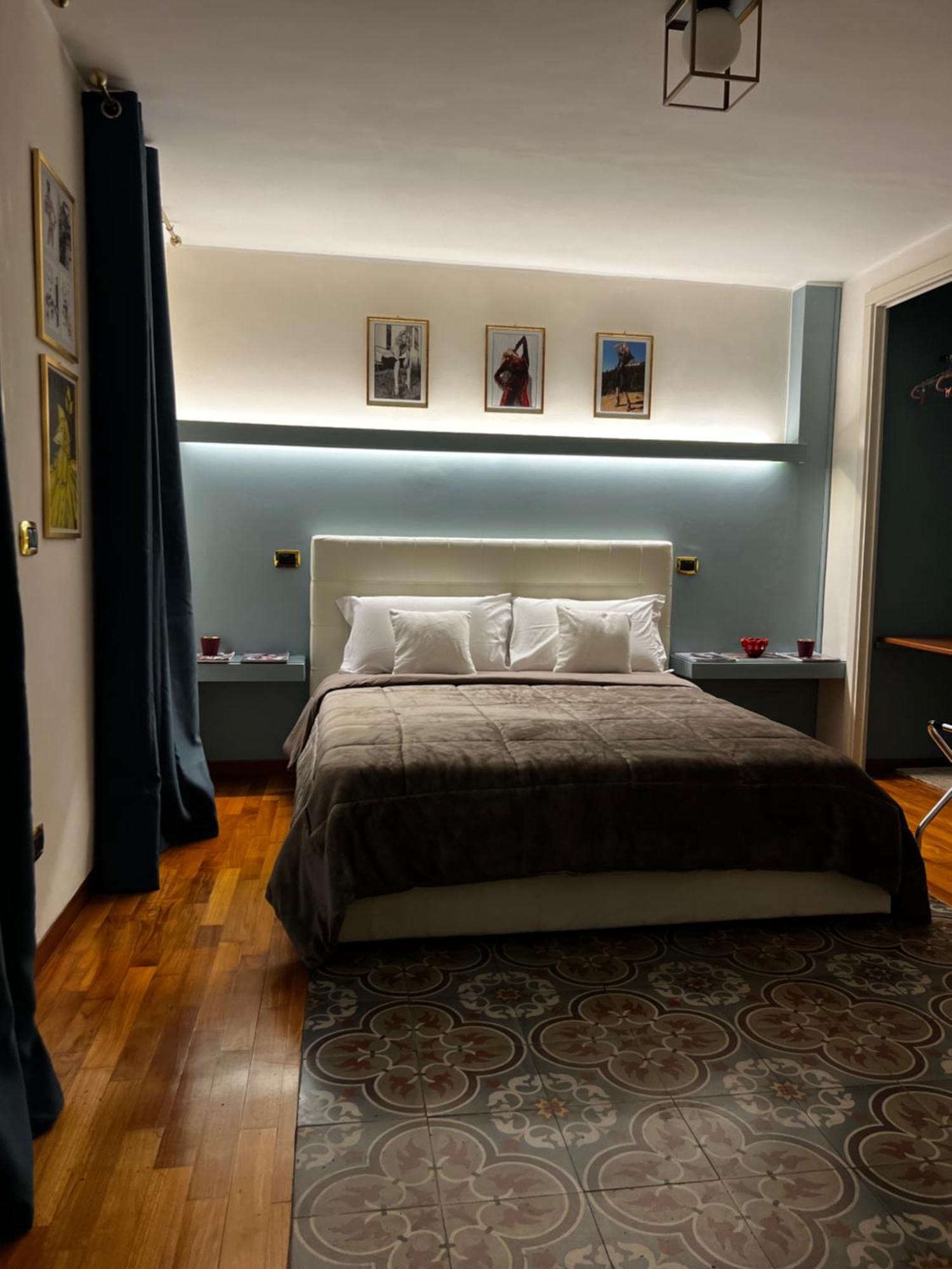 Calefati Gallery Luxury Apartment Bari Exterior foto